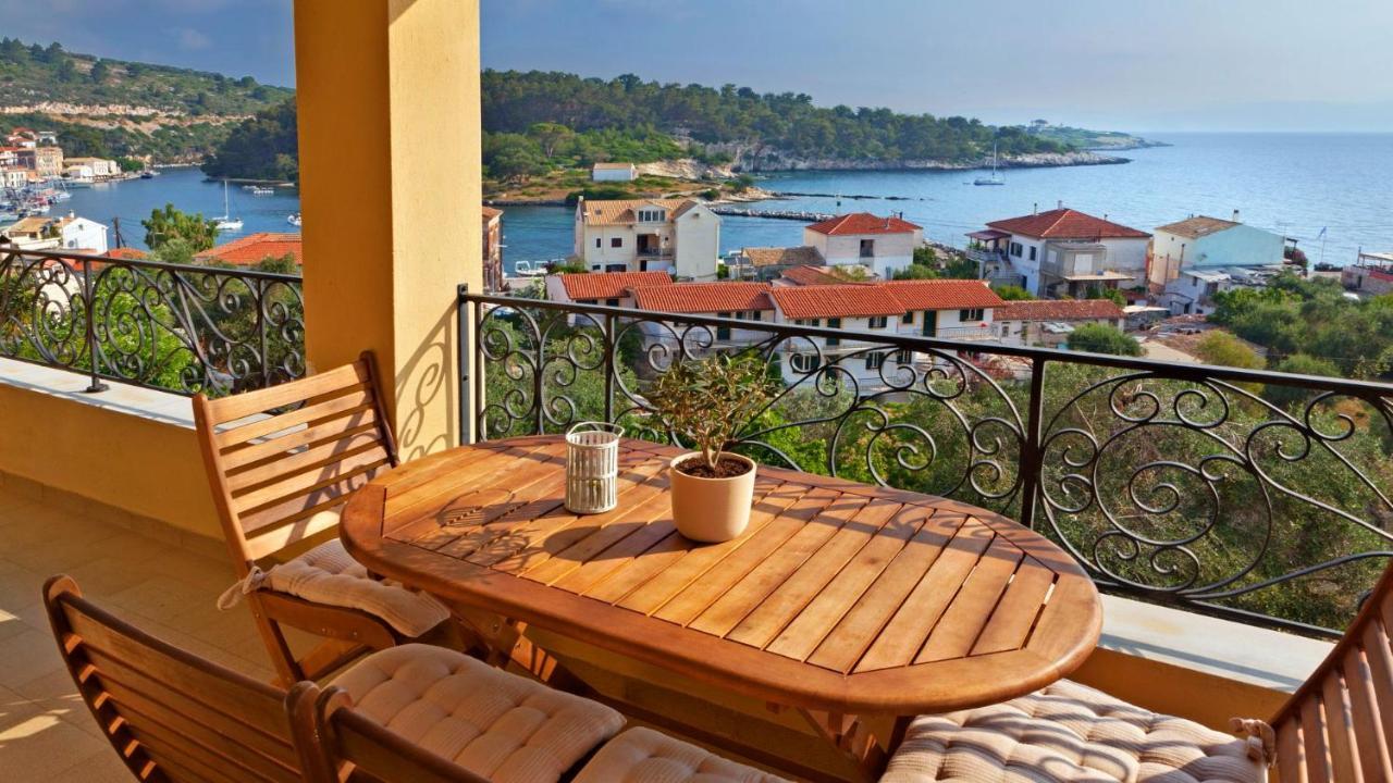 Elaia Boutique Apartments Ґайос Екстер'єр фото