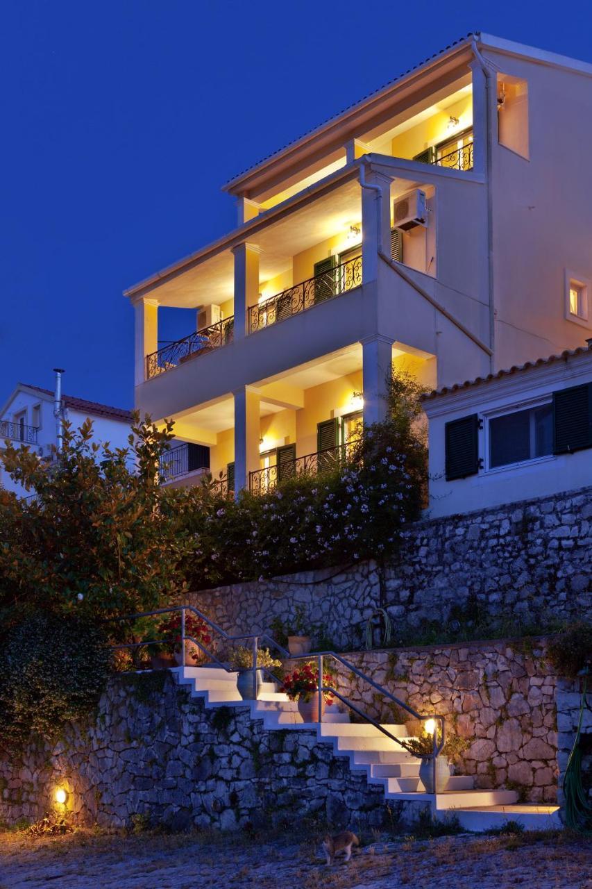 Elaia Boutique Apartments Ґайос Екстер'єр фото